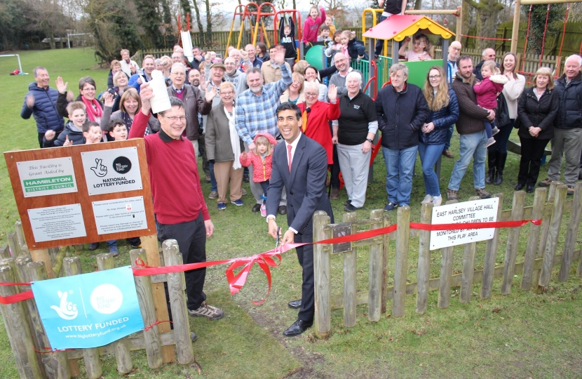 Rishi Sunak opens East Harlsey play park